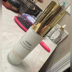 Hourglass Vanish Primer in Gold and White 1oz